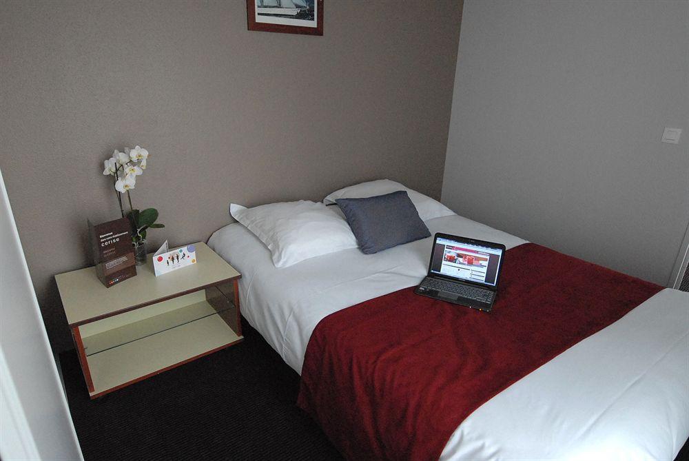 Cerise Lannion Aparthotel Exterior foto