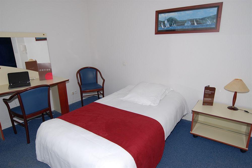 Cerise Lannion Aparthotel Exterior foto