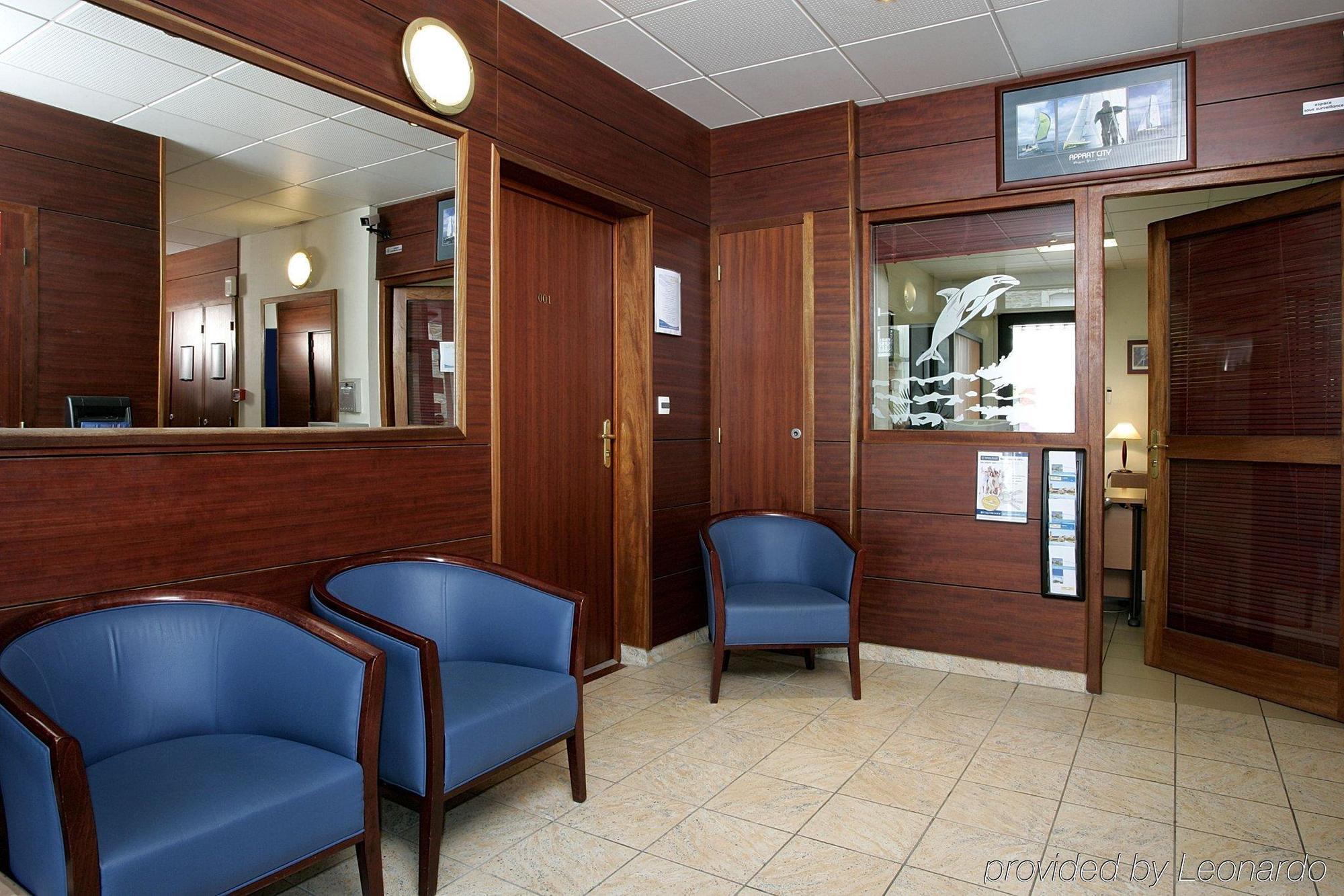 Cerise Lannion Aparthotel Interior foto
