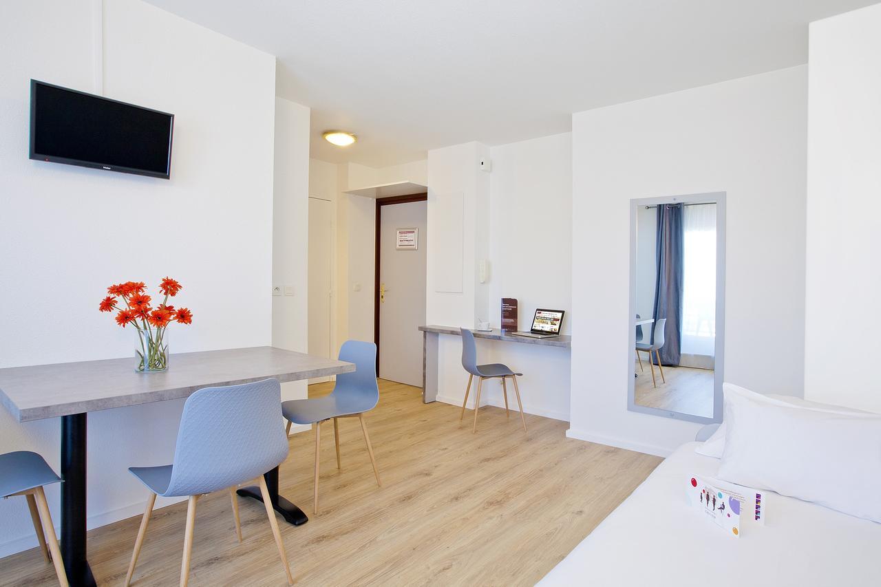 Cerise Lannion Aparthotel Exterior foto